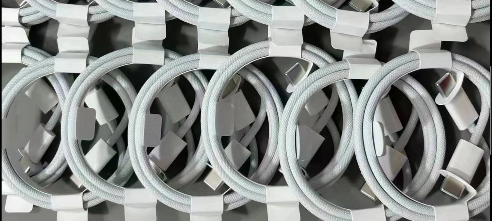 apple iphone 15 charger cables